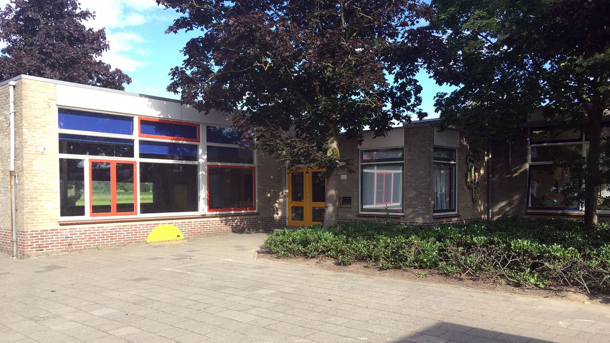 Ouders en school vrezen verkeerschaos Hagestein: '600 leerlingen naar één plek'