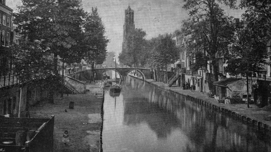 De haven aan de Utrechtse Oudegracht in de 19e eeuw