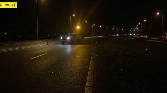 Voertuig in brand na ongeluk op A28