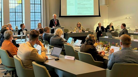 Alex Bonnema en Anne Jochum de Vries formateurs in Tytsjerksteradiel Nieuws