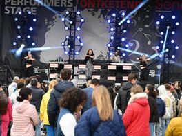 Donkere wolken en dansjes: Bevrijdingsfestival op Malieveld losgebarsten