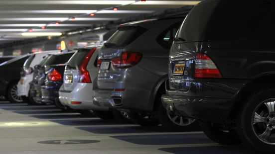 Gratis parkeren in centrum blijft, rekening van 800.000 euro moet worden verdeeld Nieuws
