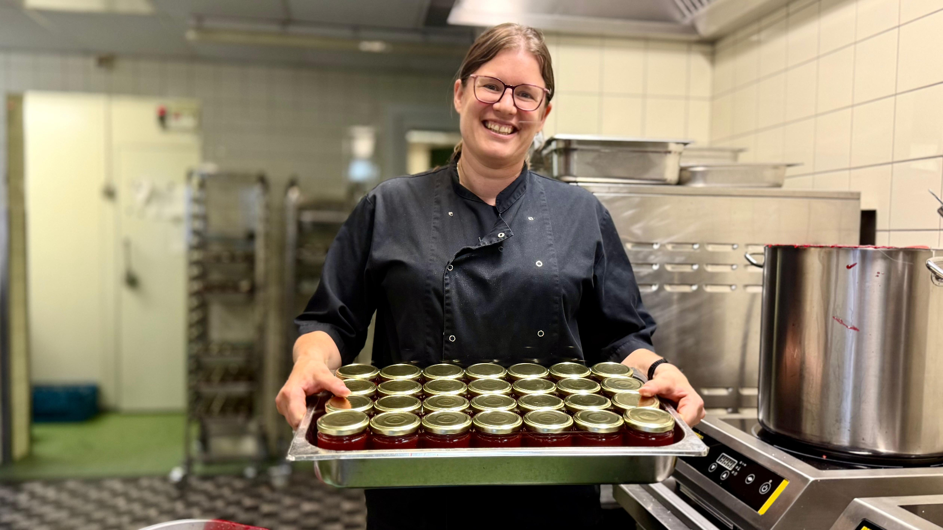 Mirjam redt misvormd fruit van de vuilnisbak: '18.000 kilo per jaar'