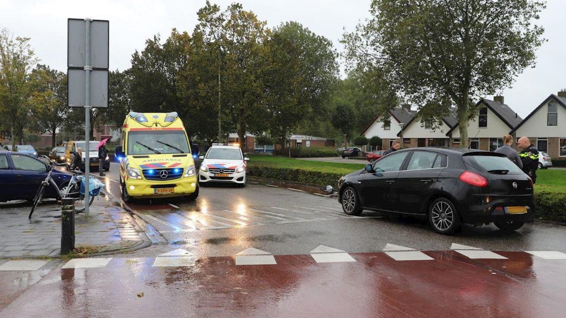 Fietsster gewond bij aanrijding in Kampenq