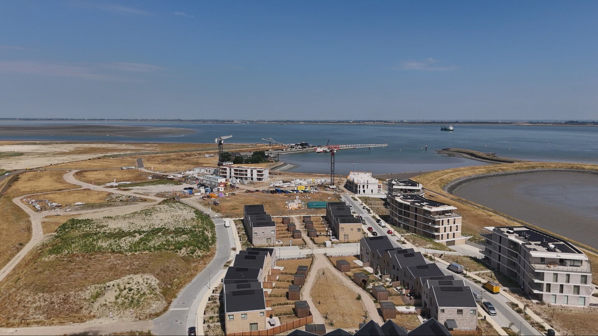 Bouw aan nieuw dorp Waterzande hervat tijdens bouwverlof