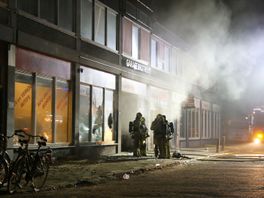 Explosie bij autobedrijf aan Utrechtse Europalaan, woning ontruimd