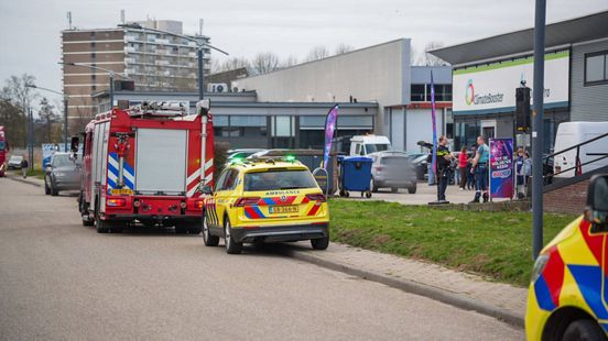 Brandweer ontruimt luchtkussenpark met kinderfeestje: 80 mensen naar buiten