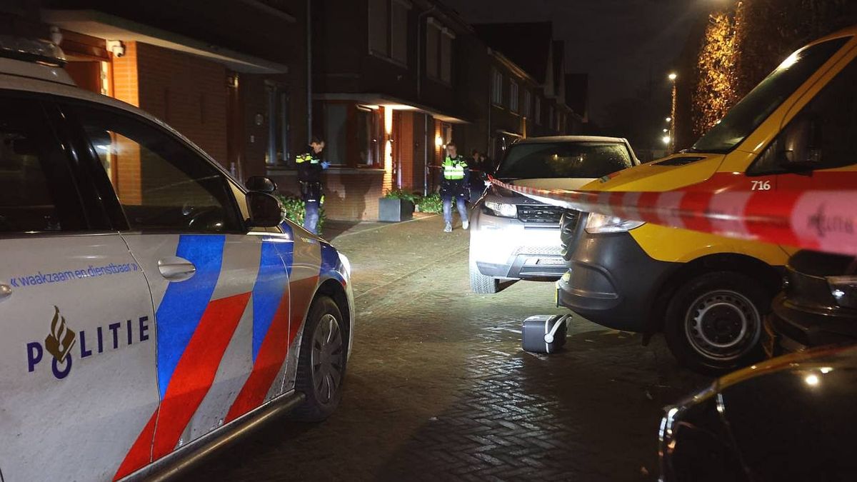Man neergestoken op straat: 'We werden wakker van geschreeuw'