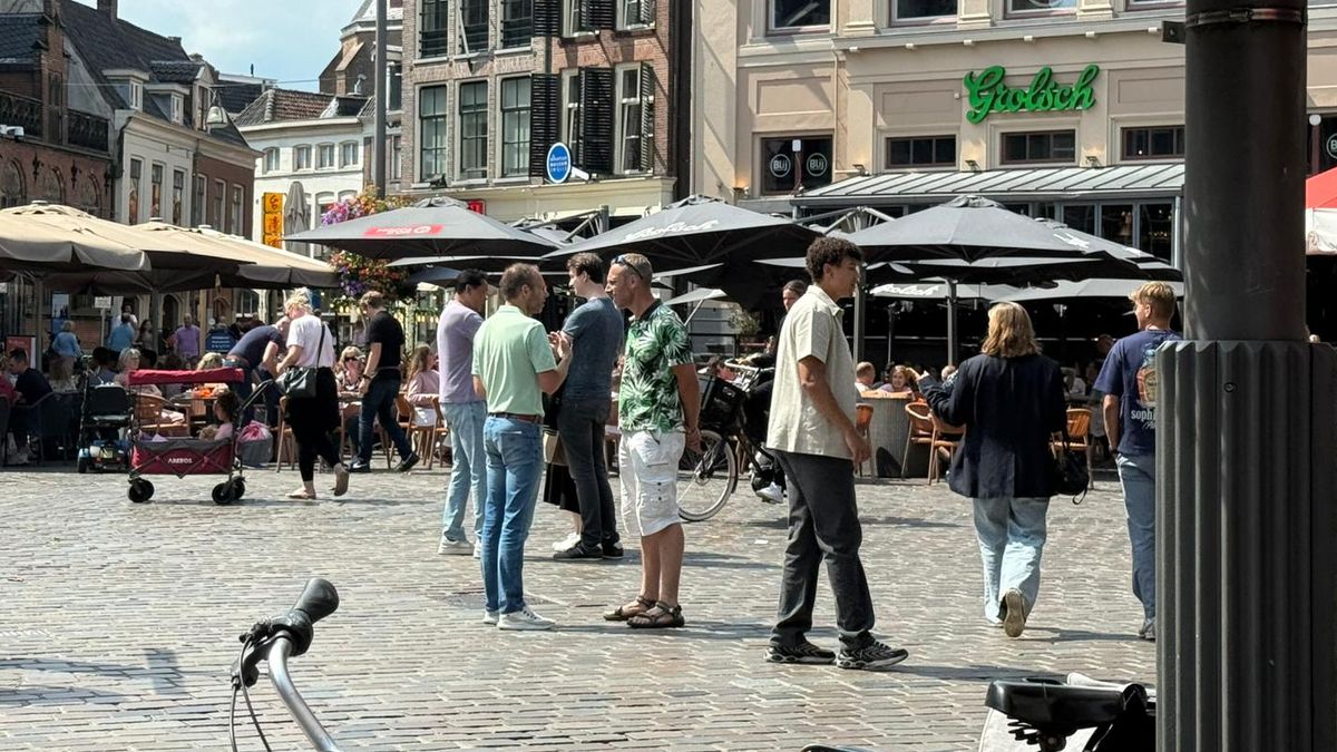 Ondernemers en politici in Zwolle zijn 'intimiderende' straatpredikers helemaal zat