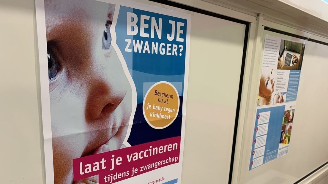 Vanaf 16 december kunnen zwangeren gratis een vaccin tegen kinkhoest krijgen.