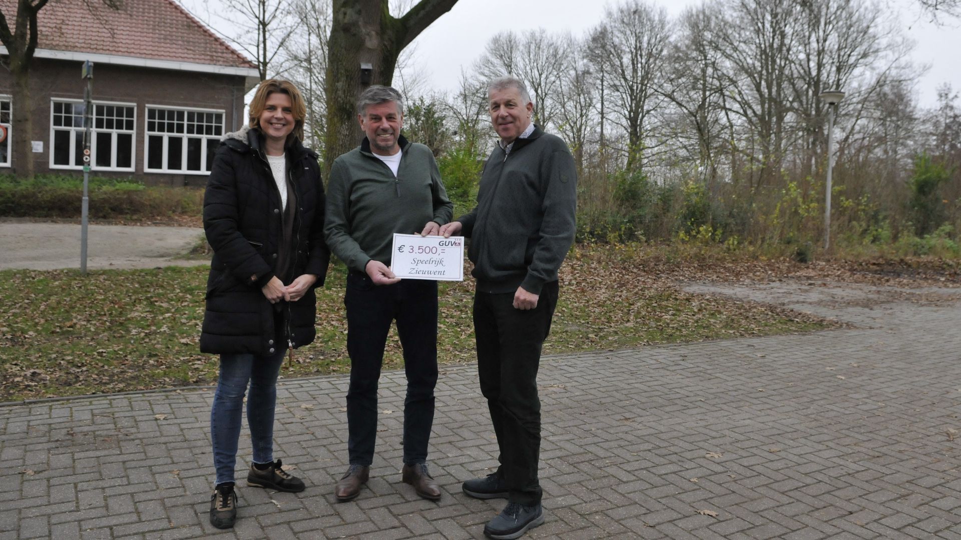 Op de foto v.l.n.r.: Judith Wopereis, Jacques Janssen en Marcel Eekelder.