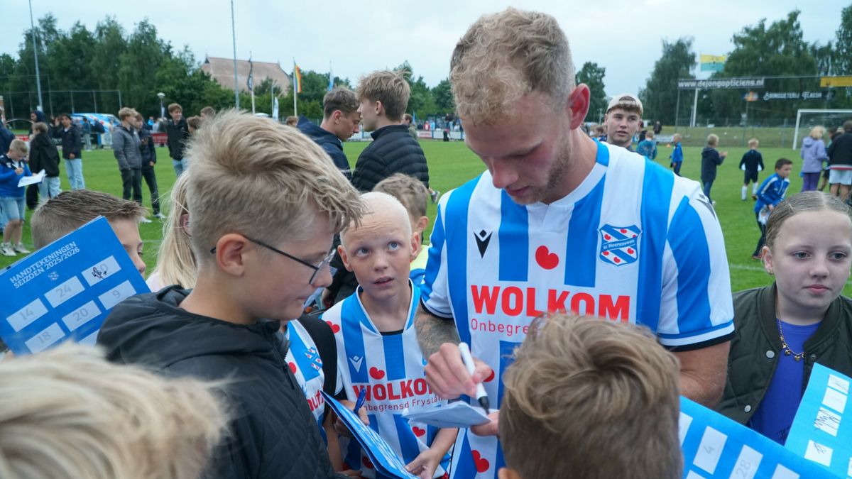 Overwinning met dubbele cijfers (0-11) voor sc Heerenveen in eerste oefenwedstrijd