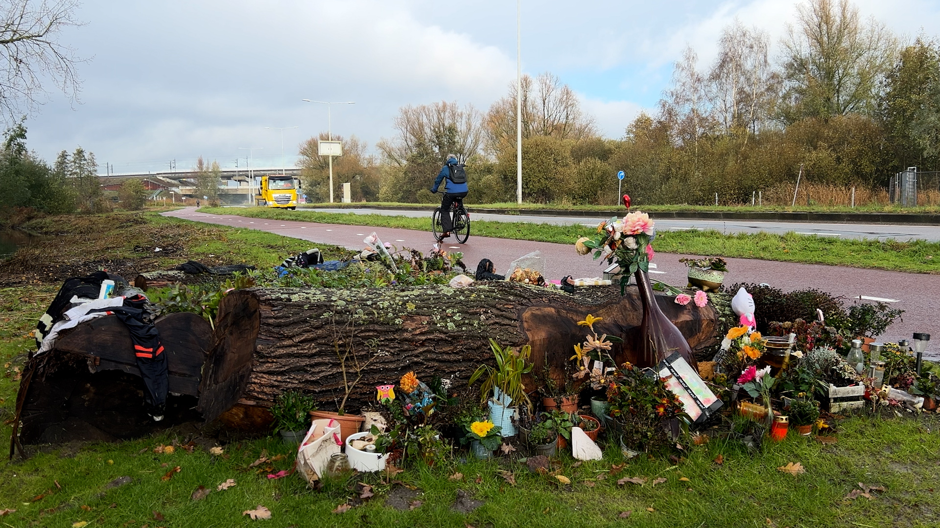 Fietsers in Abcoude voelen zich onveilig na moord op Lisa, vandaag start de rechtszaak tegen de verd