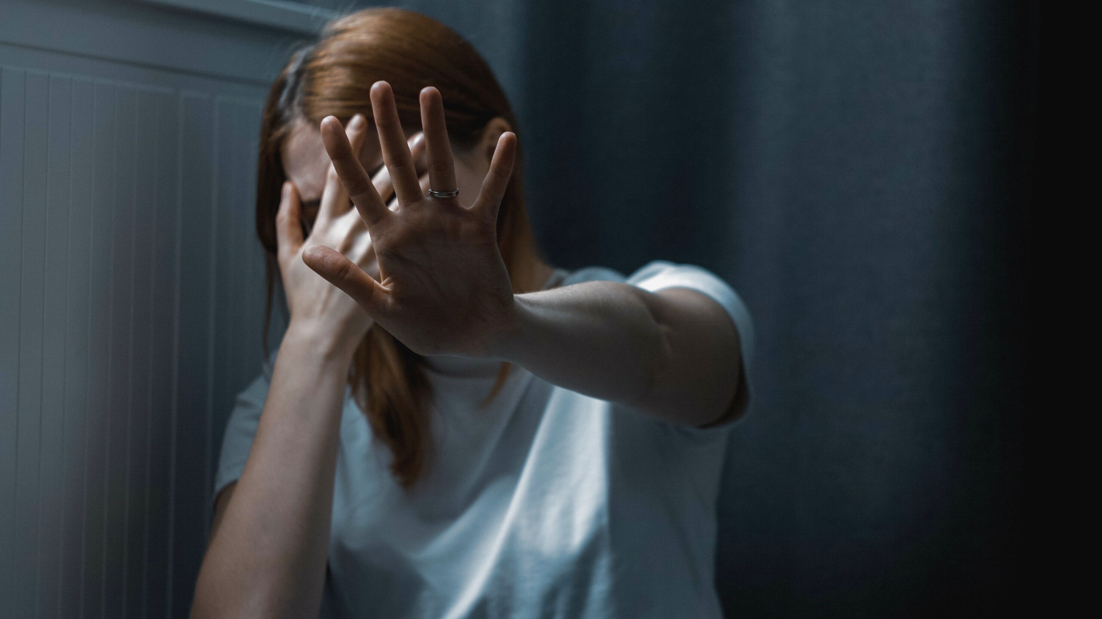 De stille strijd om veiligheid: wat gebeurt er na een melding bij Veilig Thuis?