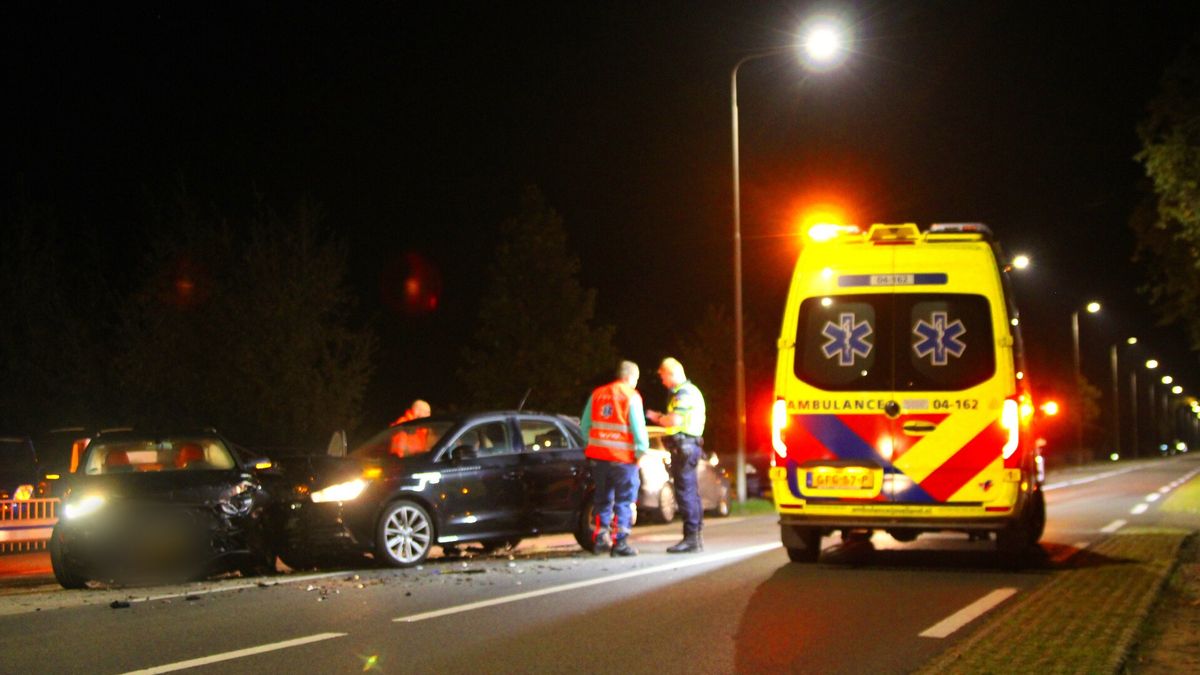 112 Nieuws: Twee auto's betrokken bij ongeluk in Nieuwleusen