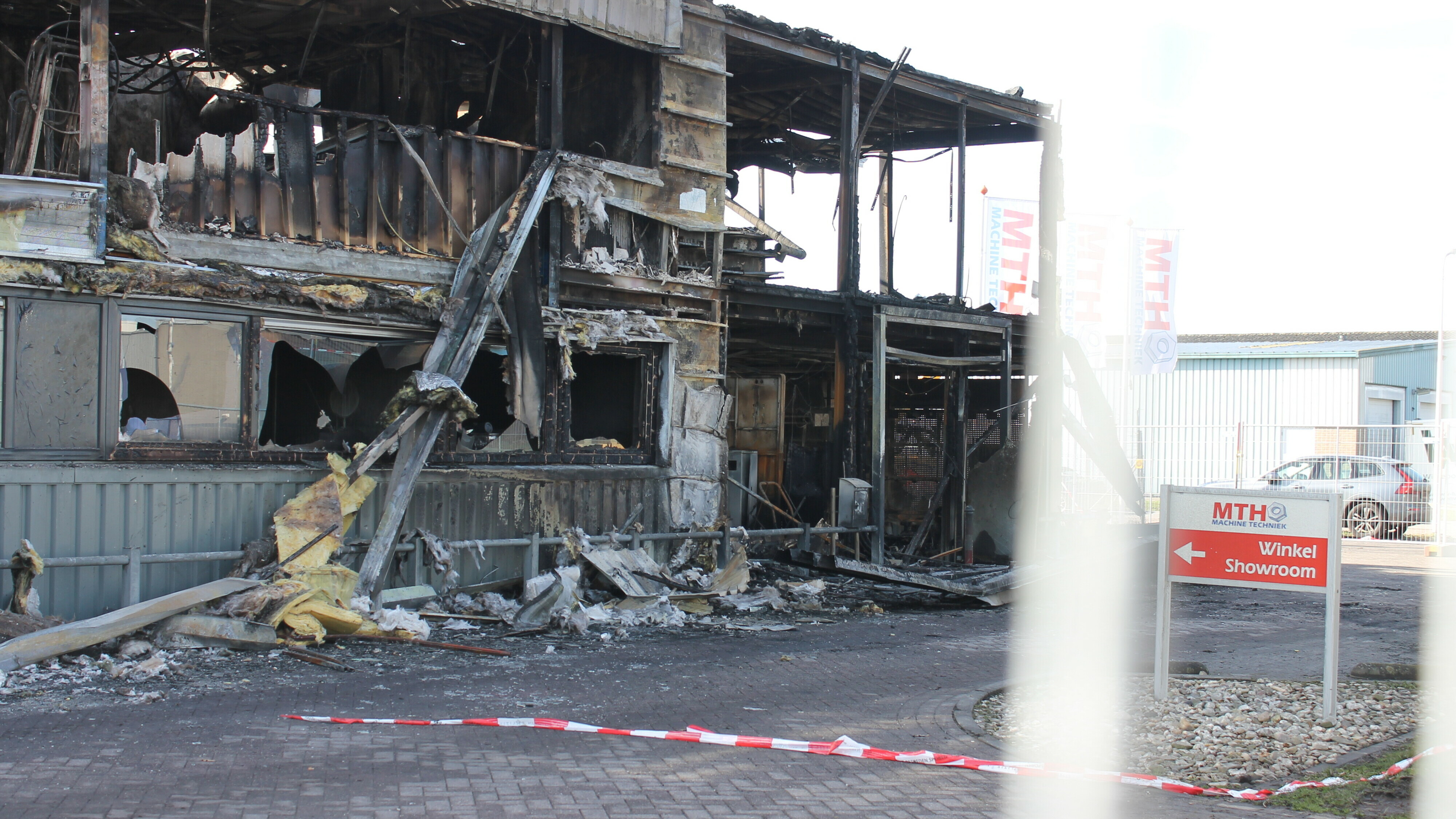 Schrik zit erin bij vliegveld Hoogeveen na brand bij MTH, collega's willen bedrijf helpen