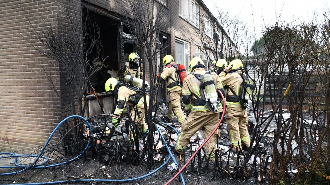 Brand legt huis in Middelburg in de as