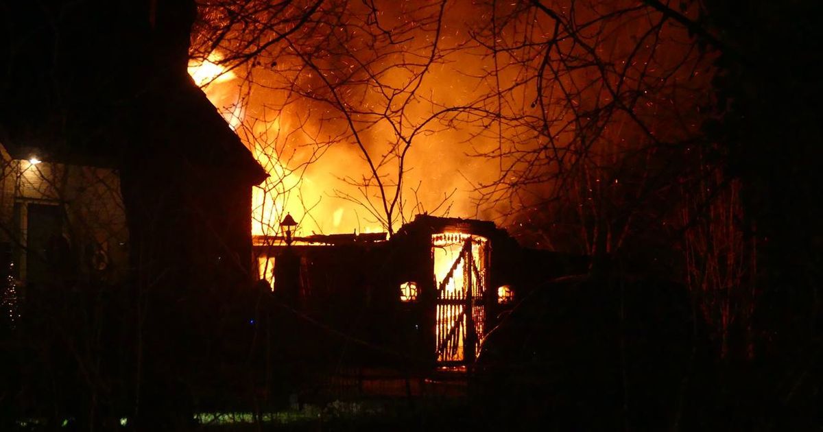 Barn Fire Contained in Froombosch: House Saved