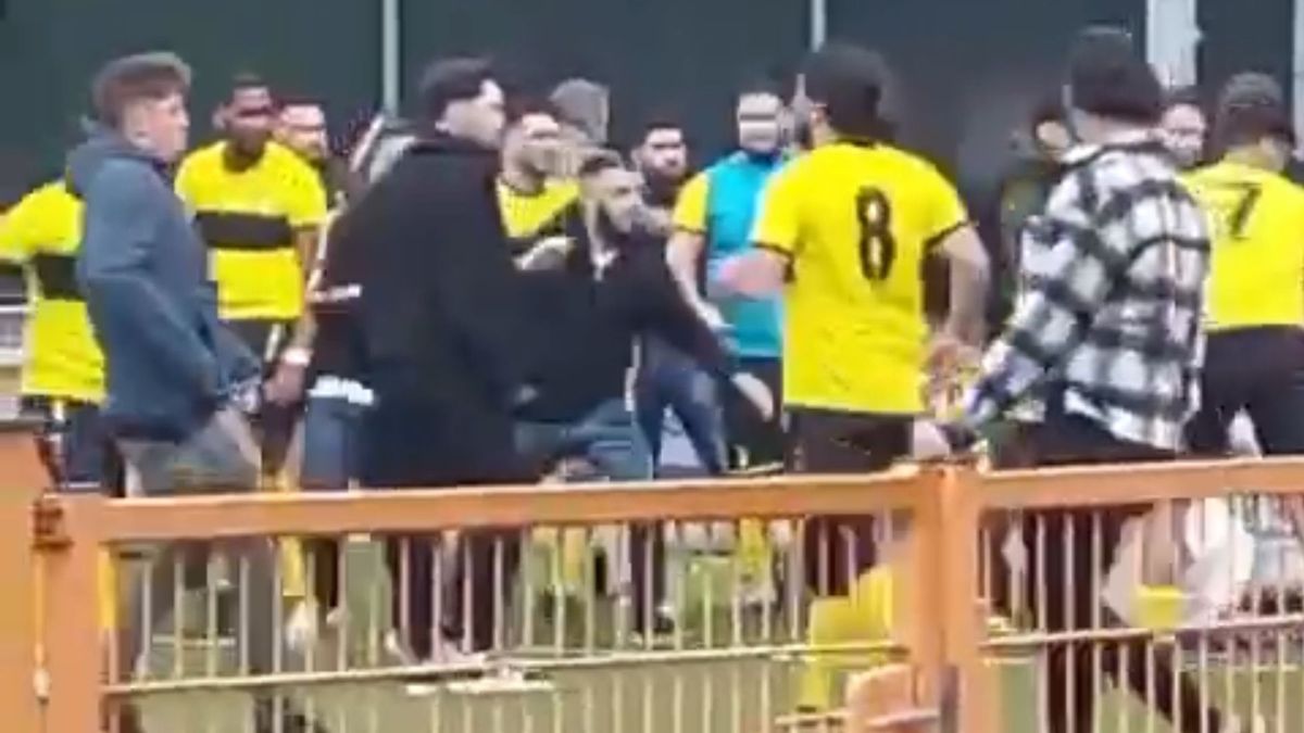 Duel tussen Hoeve Vooruit en TVV gestaakt na vechtpartij op veld: 