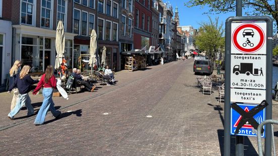 Gebied rond winkelstraat verboden voor auto's, ondernemers niet blij Home