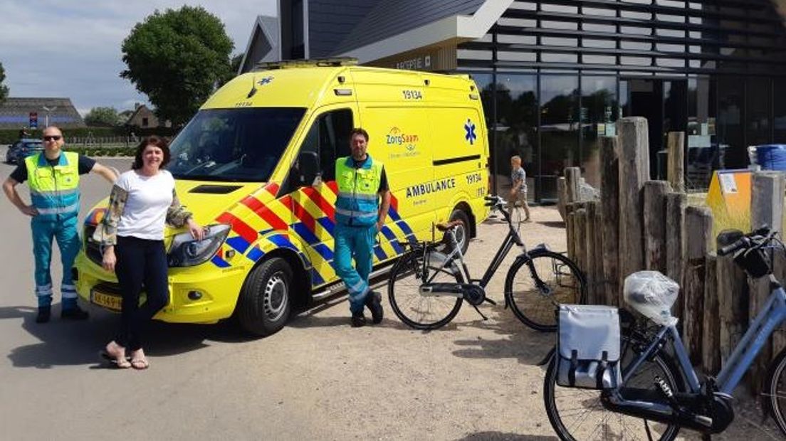 Recreatie-ondernemer Maaike Basting van Camping Zonneweelde in Nieuwvliet is blij met de ambulances