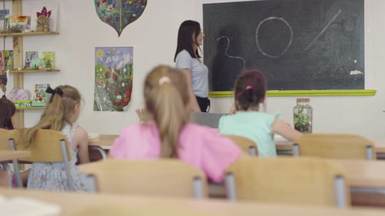 Kleuters draaien nog een dag, terwijl rest al vakantie viert
