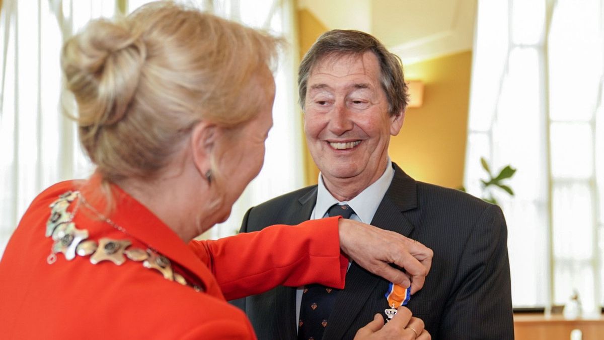 Deze 81 Drenten zijn vandaag verrast met een lintje