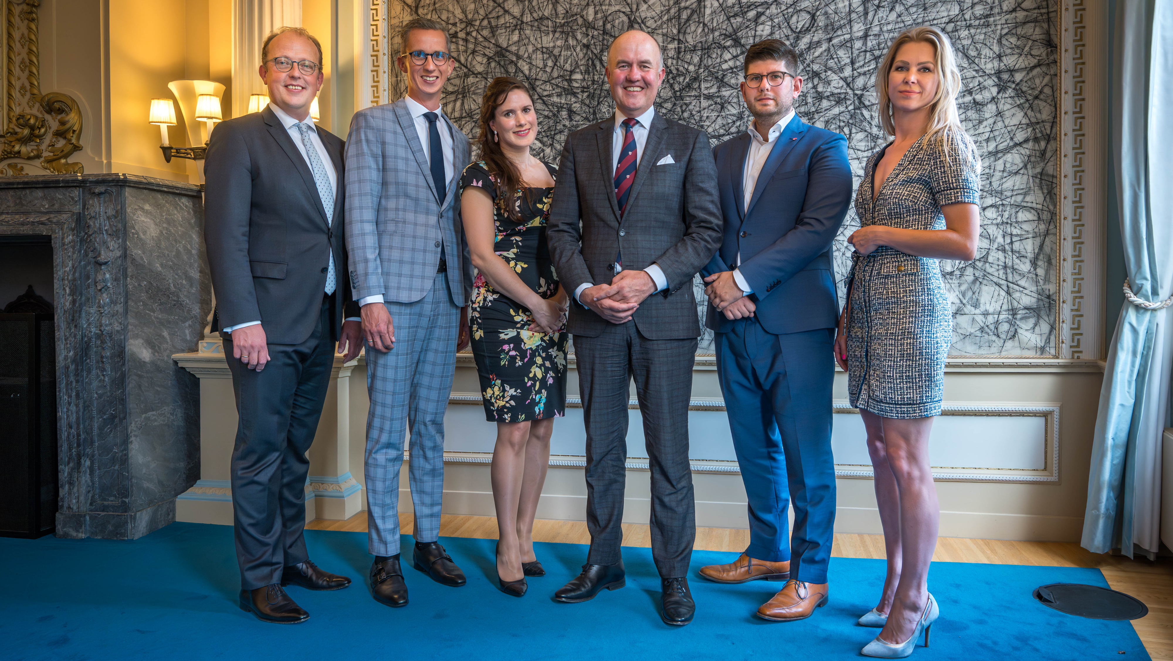 Oppositie vindt dat Gedeputeerde Staten het Fries parlement buitenspel