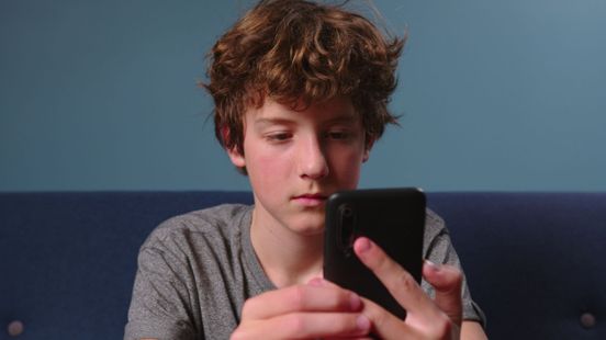 Sociale media-blokkade in Australië: 'Zou Nederland ook goed aan doen'