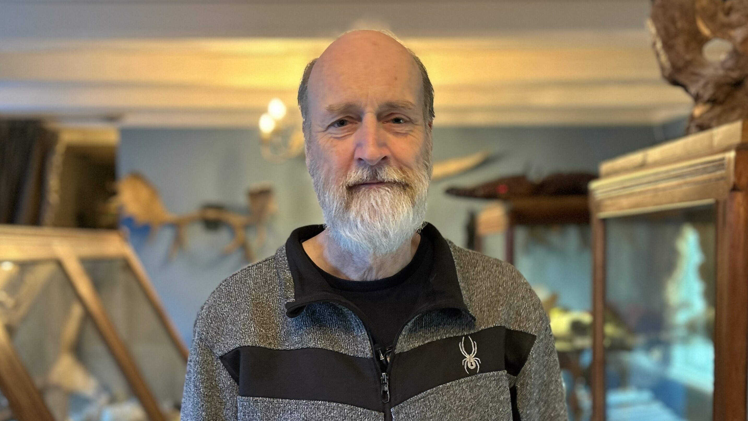 Dizze man soarge 21 jier lang foar de 400.000 objekten fan it Natuermuseum