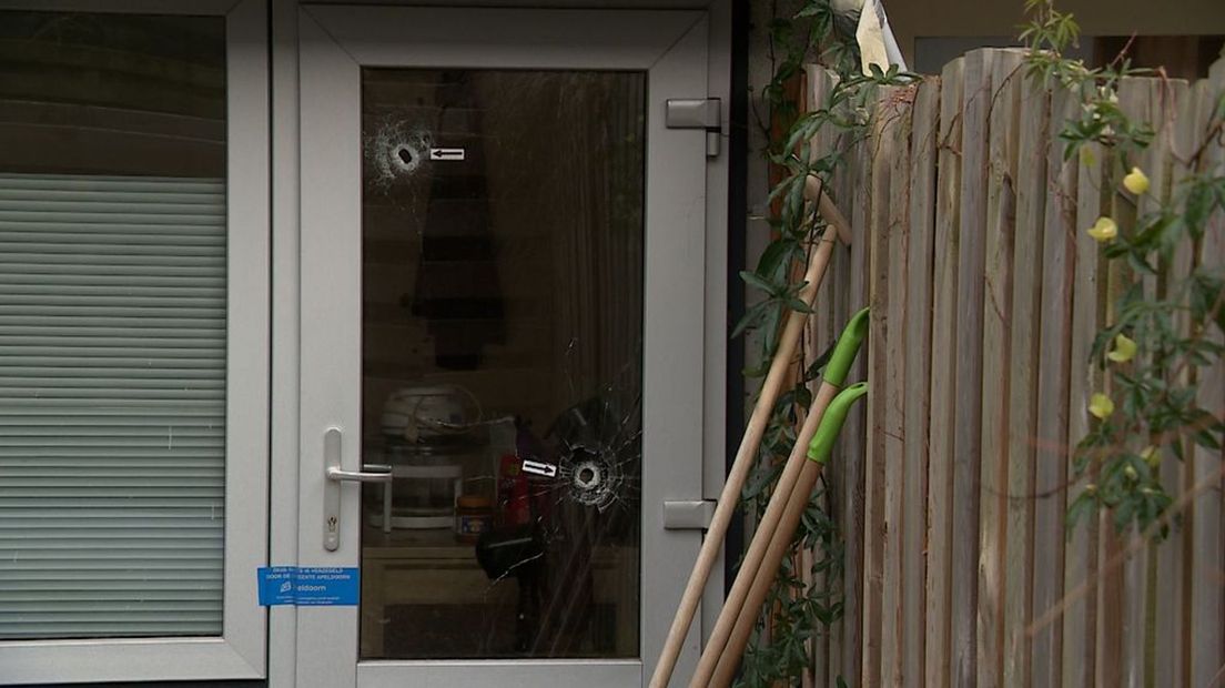 Gemeentezegel aan de achterkant van het pand