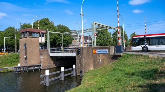 Brug 11 weken dicht, auto's moeten omrijden via snelweg Home