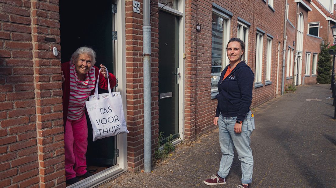 De Tas voor Thuis is speciaal samengesteld voor senioren