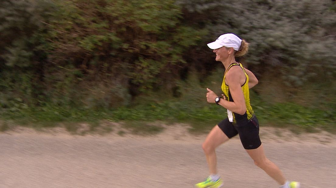 Vanuit de lucht: zo ziet de nieuwe route van de Kustmarathon eruit