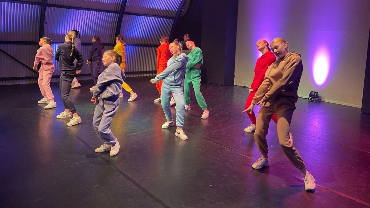 Wervelende dansshows om geld in te zamelen voor Jade (15) en de strijd