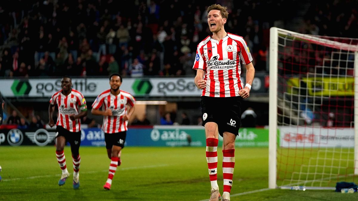 LIVE: Sparta gaat rusten met comfortabele voorsprong op zwak Volendam (2-0)