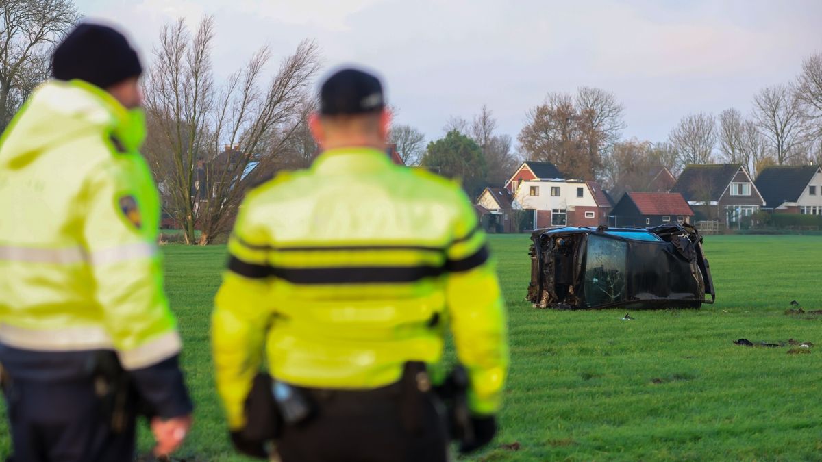 Bestuurder omgekomen bij eenzijdig ongeluk in Poppenwier