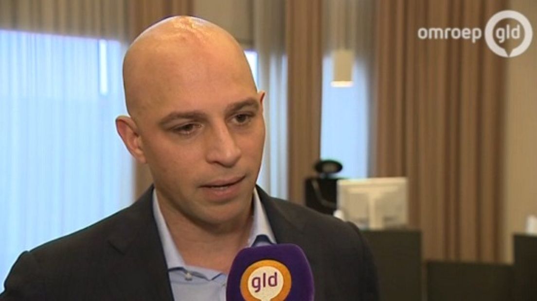 Advocaat Serge Weening is blij met de vrijspraak van zijn cliënten, de twee vermeende Arnhemse Syriëgangers.
