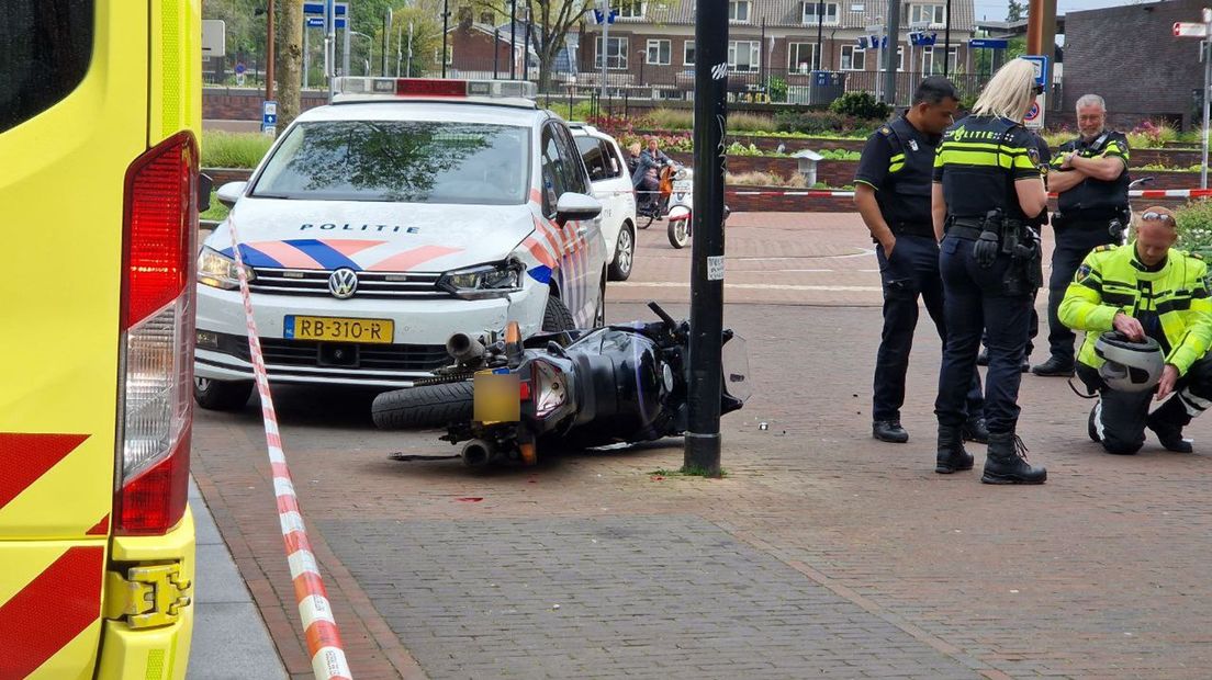 Motorrijder raakt gewond na achtervolging met politie in Assen