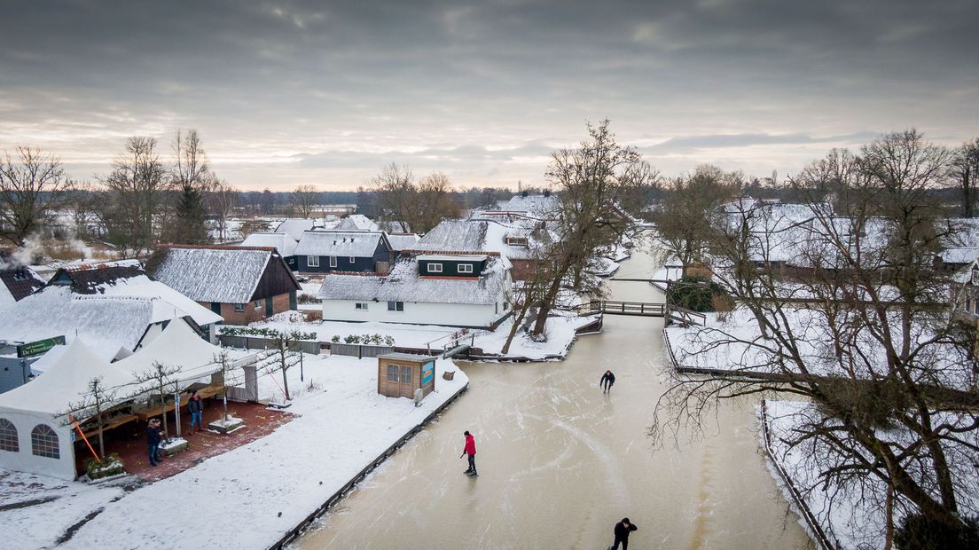 Schaatsen in Dwarsgracht