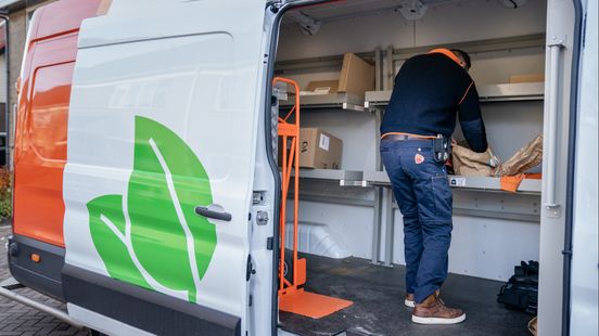 Buurt wil 'superpostbezorger' Cemal niet kwijt en start petitie Home