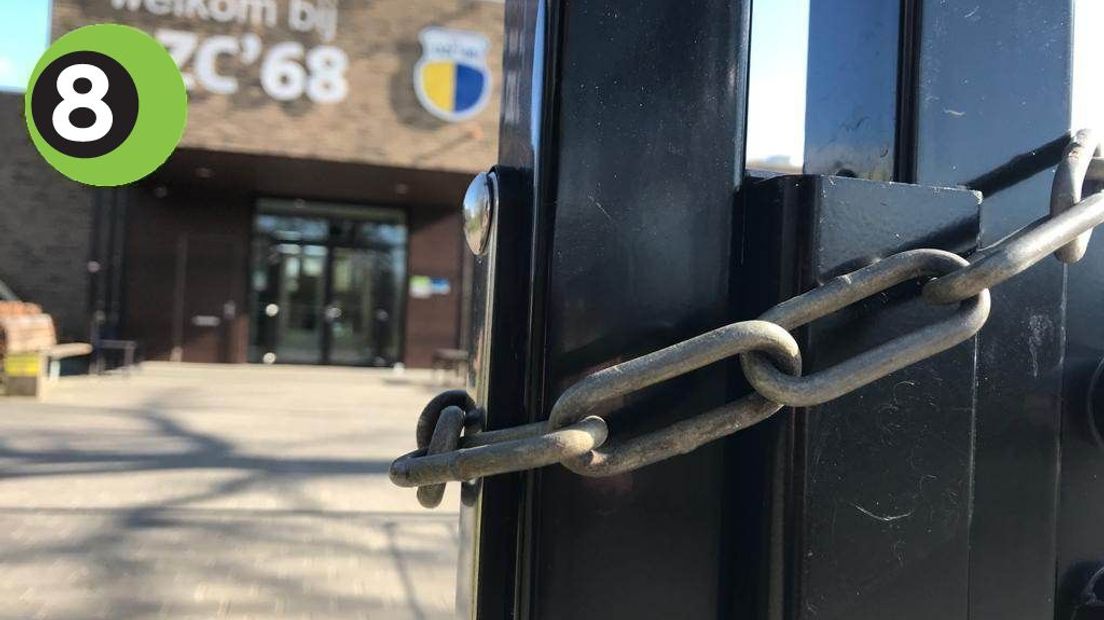 Vrijwilliger voetbalclub op non-actief vanwege grensoverschrijdend gedrag.