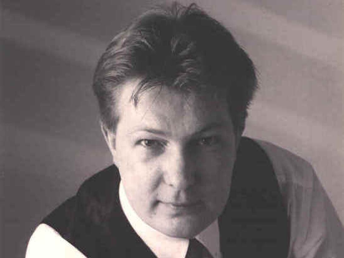 2010richard_lamb.cropresize.tmp.jpg