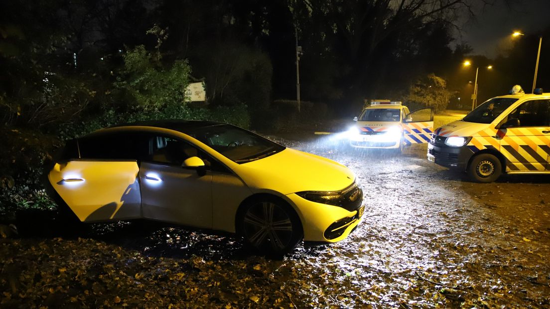 De auto van het slachtoffer werd in Delft aangetroffen
