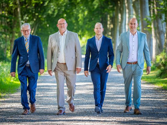 Vier nieuwe wethouders beginnen na roerige formatie in Midden-Drenthe met 'lege portemonnee'