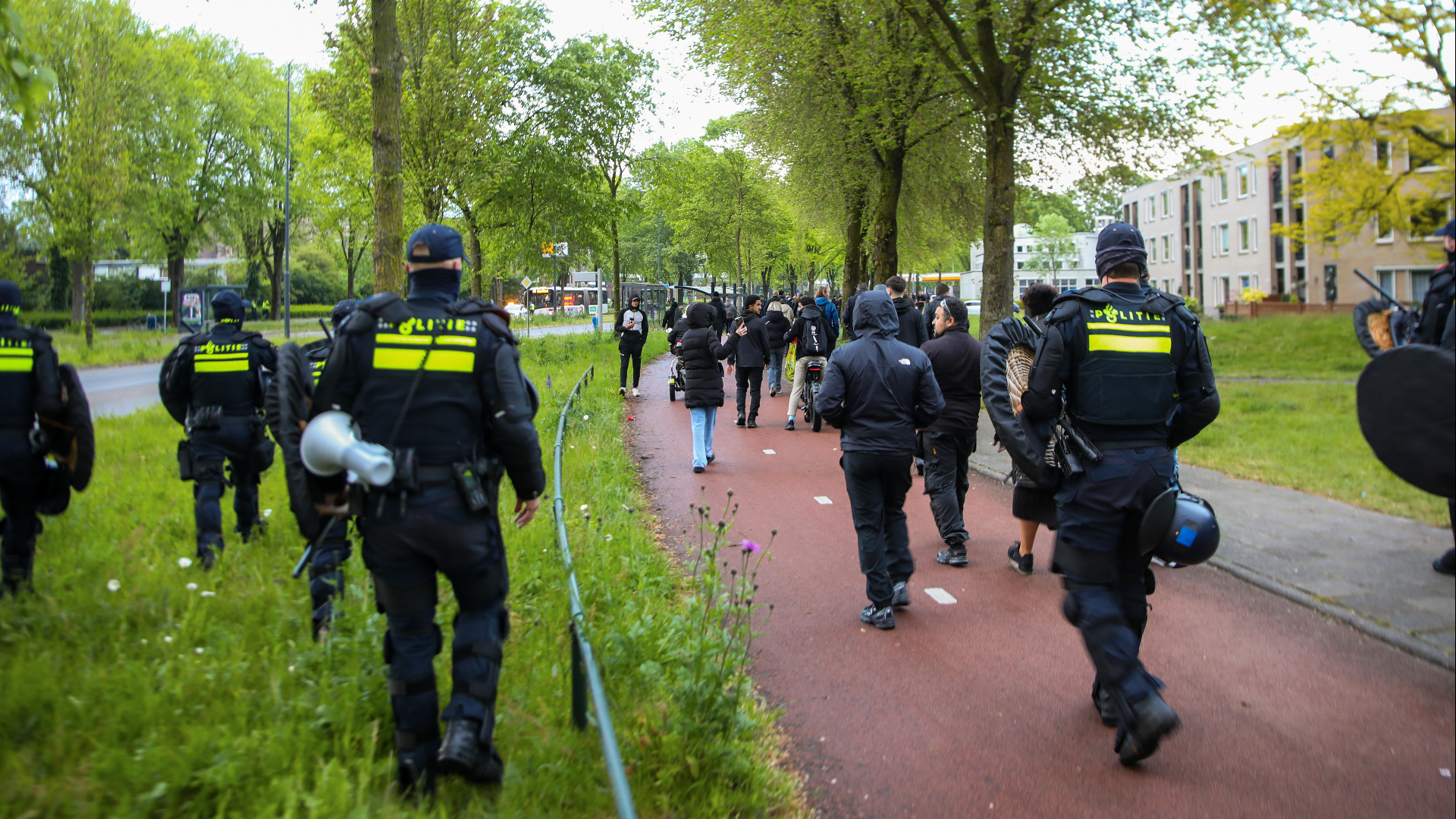 Inwoners Baarn en Vinkeveen opgepakt voor bedreigen agenten
