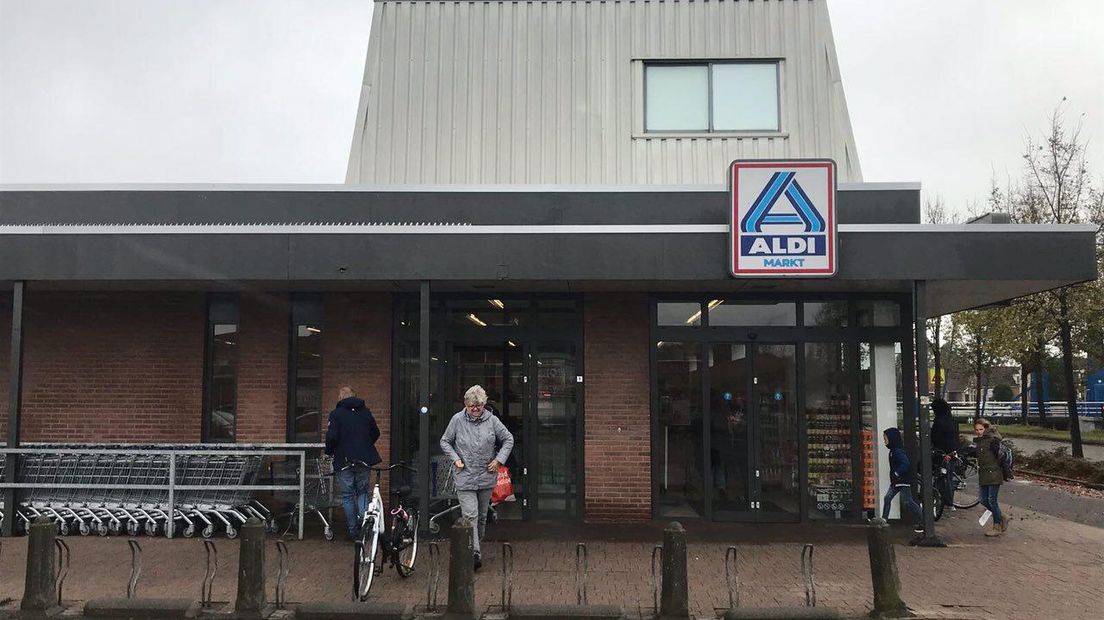 De Aldi wil uitbreiden en heeft nu overeenstemming met een ondernemer uit het dorp (Rechten:Janet Oortwijn)