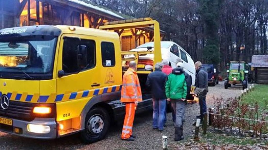 Arnhemse zorgboerderij heeft gestolen busje terug