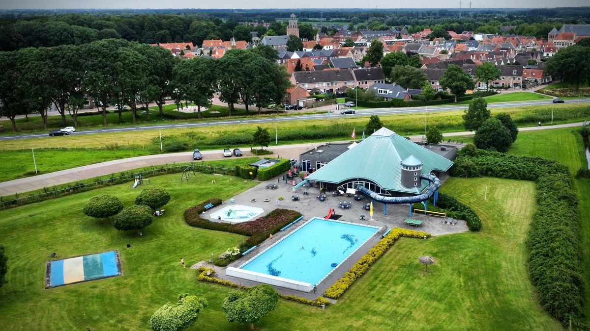 Ondanks stijgende onderhoudskosten: sluiting van zwembad in Vollenhove nog geen gelopen koers