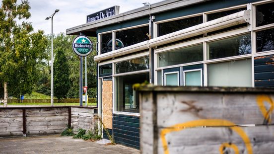 Verlaten restaurant staat te verpauperen, belangstelling voor tijdelijk gebruik Nieuws